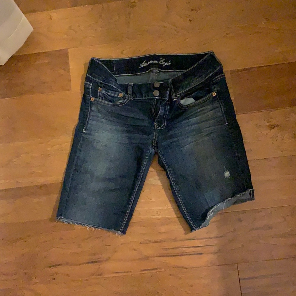 Dark wash AE Bermuda shorts